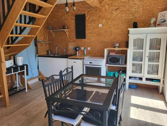 Gîte pour 2 personnes, avec terrasse et vue, animaux acceptés à Saint-Denis (Aude)
