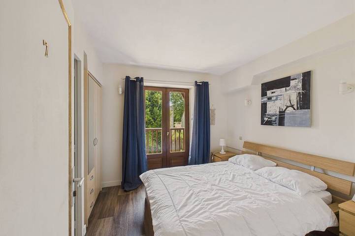 Location de vacances pour 12 personnes, avec jardin et terrasse, animaux acceptés à Peyzac-le-Moustier - 4