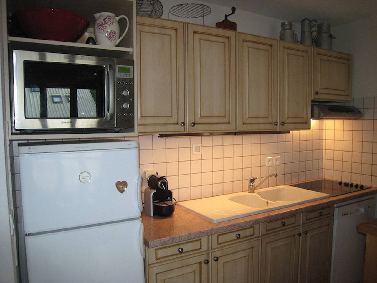 Appartement entier, Appartement 3P, 6 pers, proche pistes, balcon exposé Sud, parking privé, Tv, cuisine équipée in Le Monêtier-les-Bains, Serre Chevalier