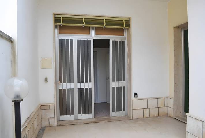 Location de vacances pour 5 personnes, avec jardin, animaux acceptés à Torre Dell'orso - 4
