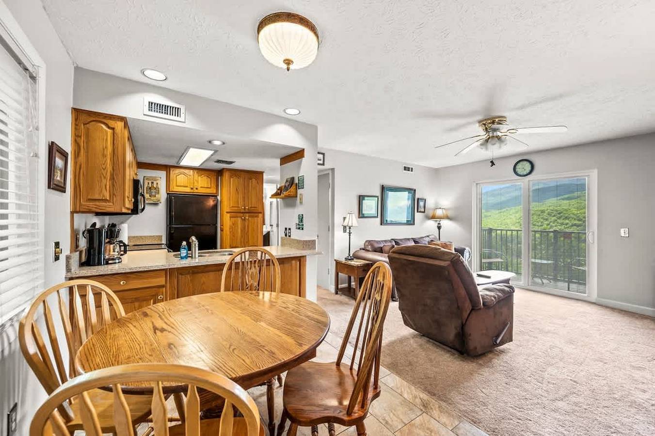 Vacation Rental for 4 Guests in Sevier County