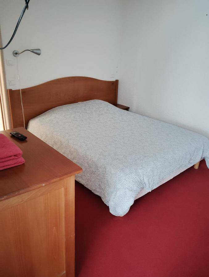 Hôtel pour 2 personnes, avec vue, animaux acceptés à Saint-Symphorien-de-Marmagne - 2