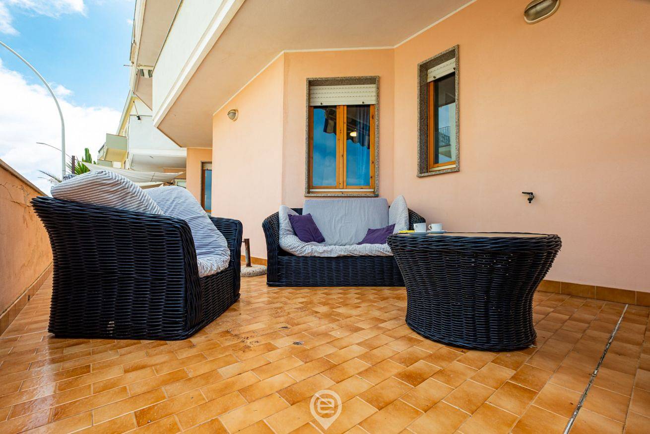 Ganze Wohnung, Ferienwohnung für 4 Personen mit Balkon/Terrasse in Alghero, Sassari Provinz