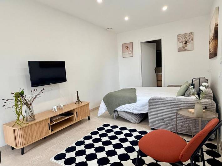 Gîte pour 3 personnes, avec Terrasse ainsi que Jardin et Vue dans Chevry - 3