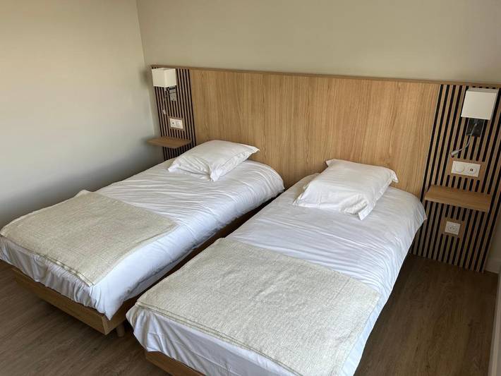 Hôtel pour 2 personnes, avec jardin, animaux acceptés dans Esclavelles - 4