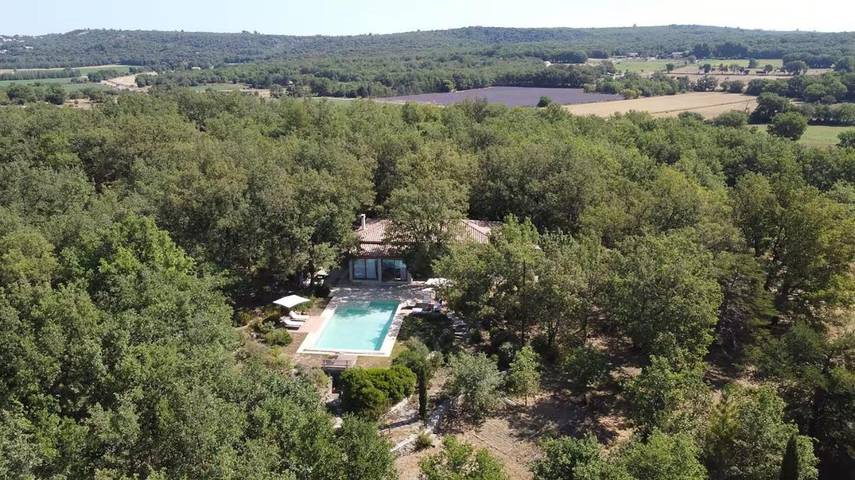 Location de vacances pour 10 personnes, avec terrasse et piscine à Ginasservis - 3