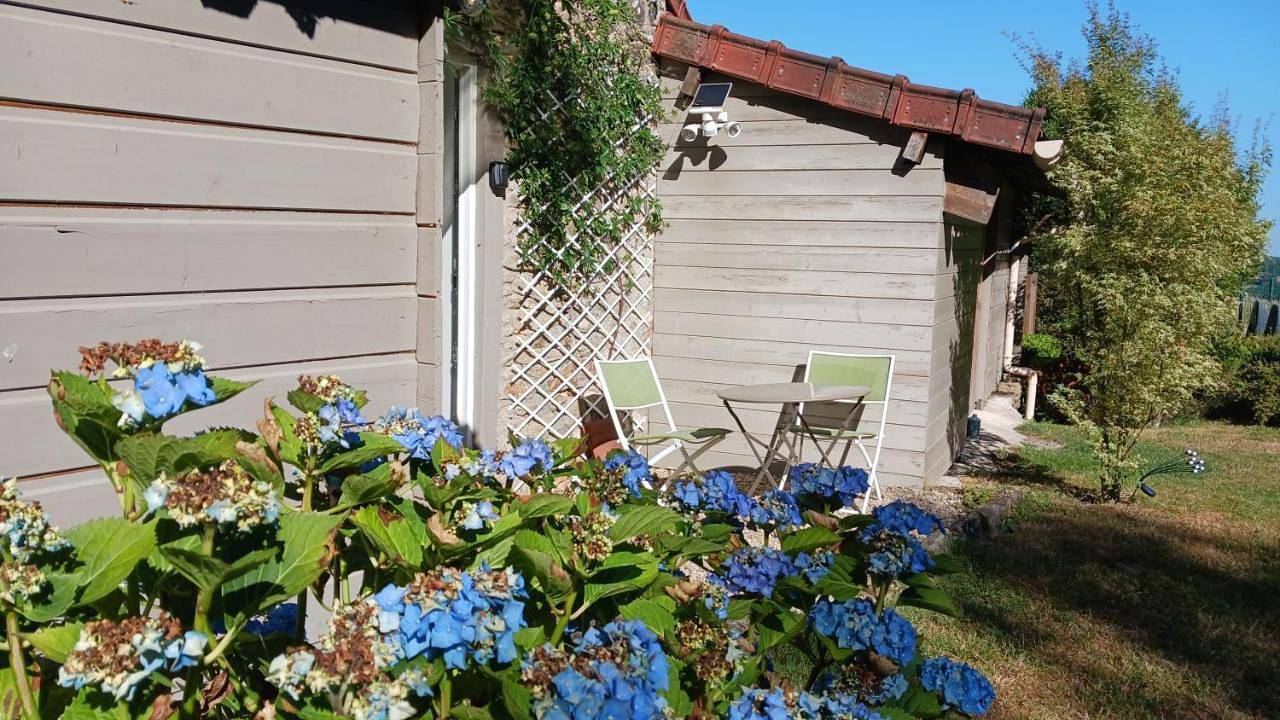 Le gîte du mas avec piscine in Bourganeuf, Région de Guéret