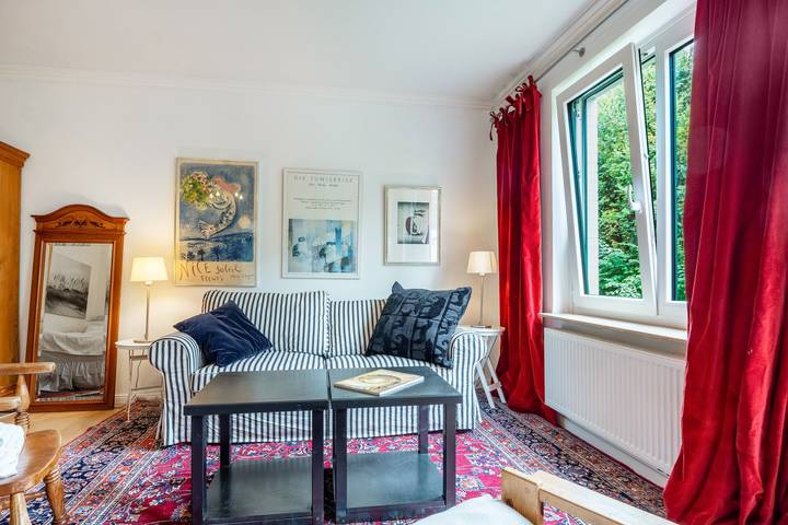 Ganze Wohnung, Ferienwohnung 'Im Reiterparadies' mit privater Terrasse, privatem Garten und Wi-Fi in Salzhausen, Nordheide