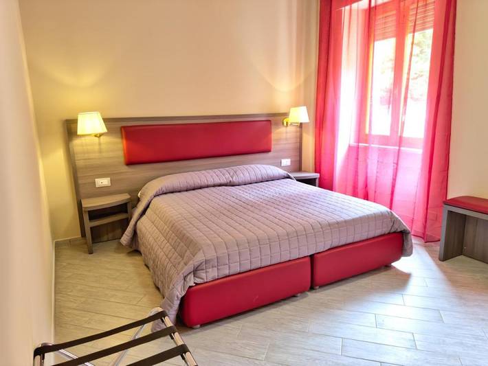 Hotel per 3 persone, con panorama e piscina per bambini nonché piscina e giardino, con animali domestici - 1