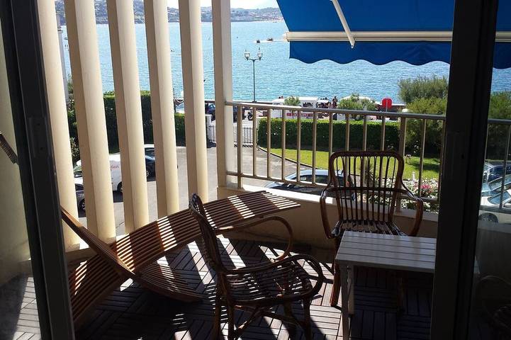 Location de vacances pour 10 personnes, avec balcon à Saint-Jean-de-Luz