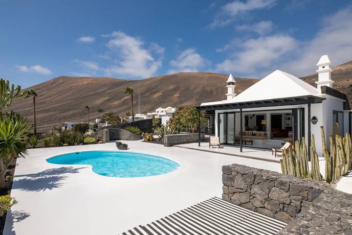 Casa rural para 6 personas, con Balcón y Jardín en Mácher - 2
