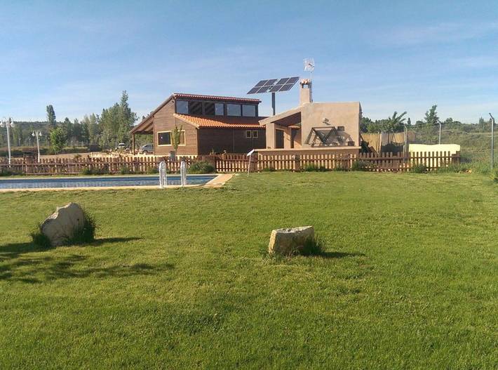 Casa rural para 13 personas, con jardín además de piscina y vistas, Se admiten mascotas en Provincia de Ciudad Real - 3