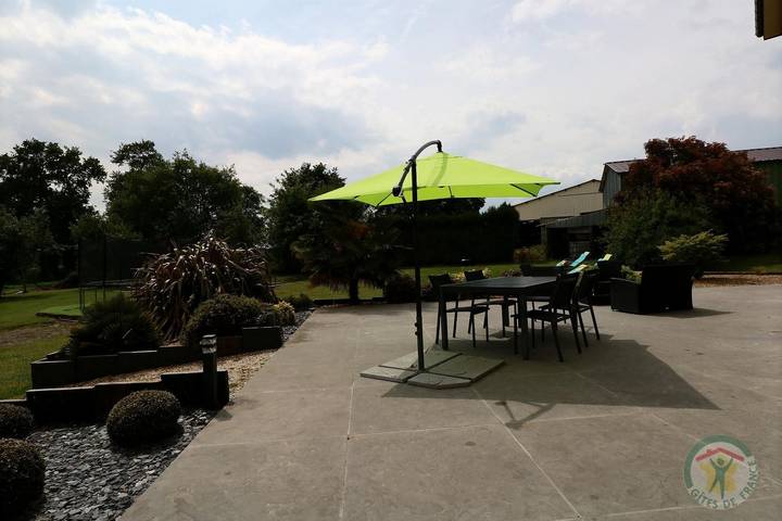 Gîte pour 12 personnes, avec terrasse et jardin à Guignen - 2