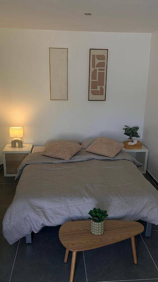 Gîte pour 2 personnes, avec Terrasse et Jardin à Quincy-sous-Sénart - 4
