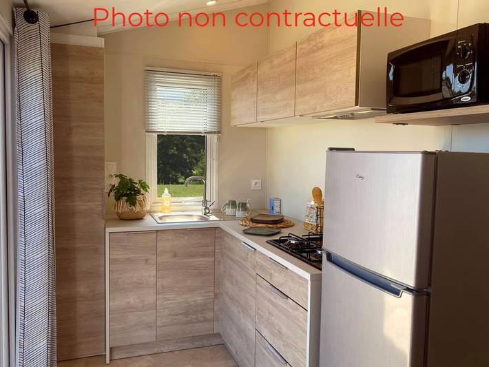 Mobil home pour 2 personnes, avec terrasse et piscine à Groléjac - 3