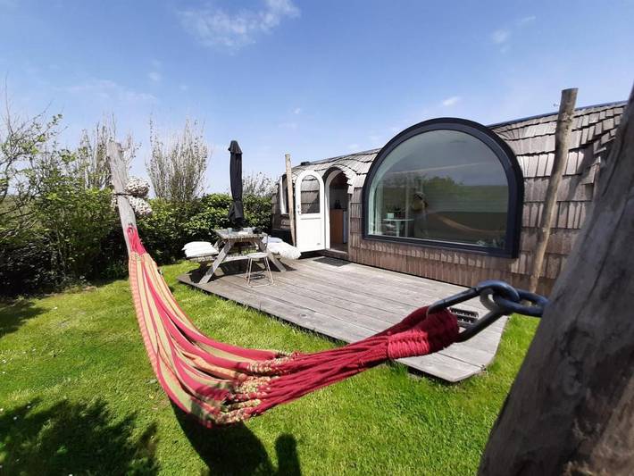 Glamping voor 2 personen, with Terras and Tuin as well as Uitzicht and Uitzicht op het meer in Callantsoog