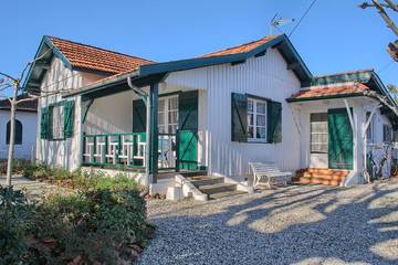 Gîte pour 6 personnes, avec terrasse et jardin dans Claouey