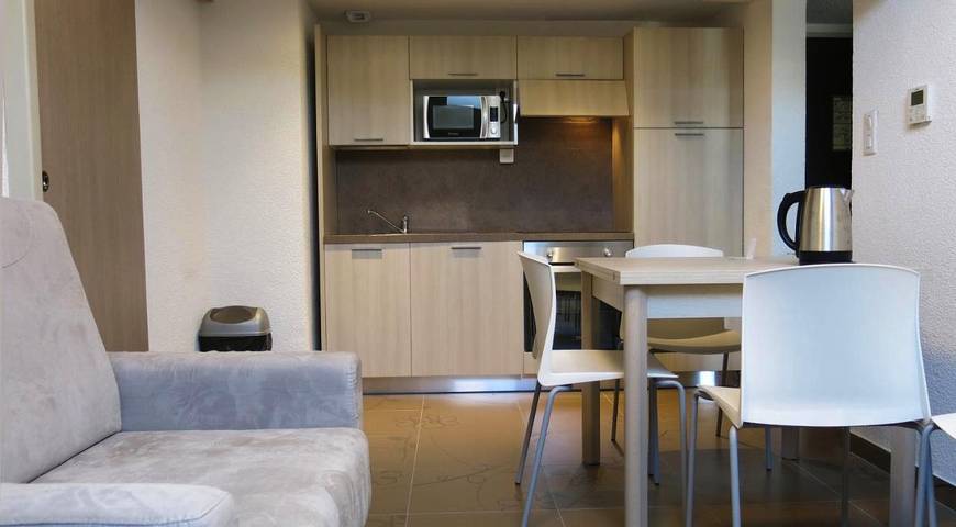 Location de vacances pour 4 personnes, animaux acceptés dans Grotte de Massabielle - 3