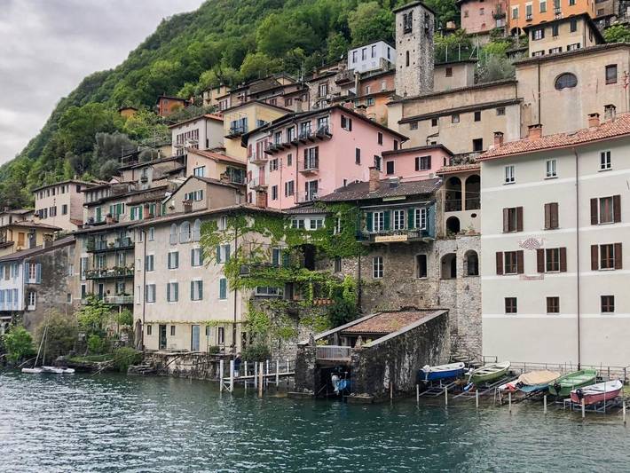 Hôtel pour 3 personnes, avec terrasse ainsi que vue sur le lac et vue, animaux acceptés