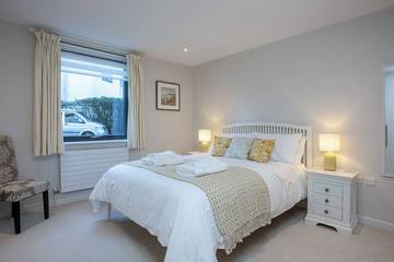 Apartment for 4 People in Westward Ho, Devon, Photo 1