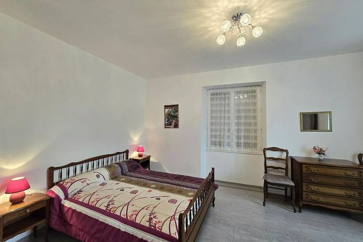 Gîte pour 6 personnes, avec jardin à Campagne (homonymie) - 3