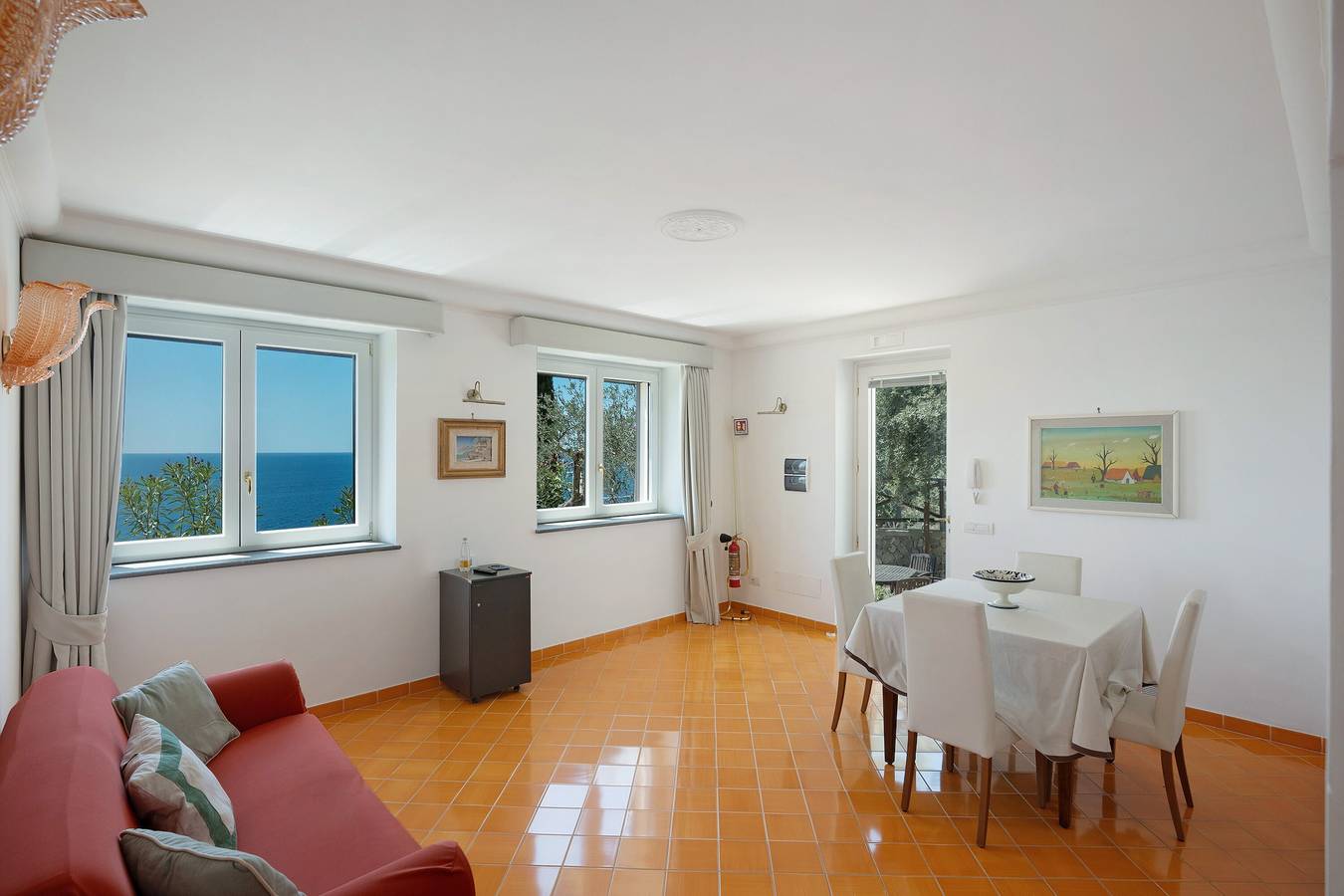 Villa 'Suite Tramonto In Dependance' with Sea View, Wi-Fi and Air Conditioning in Conca dei Marini, Amalfi Kysten