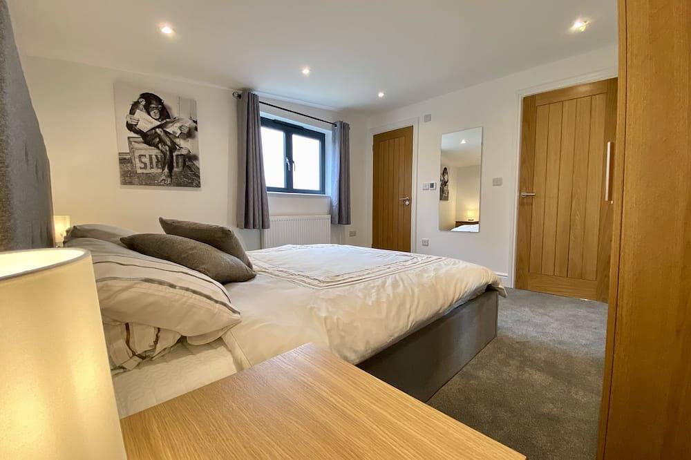 Blackberry-Rural-Vista al campo-Familiar-Baño privado externo in Sutton Valence, Kent