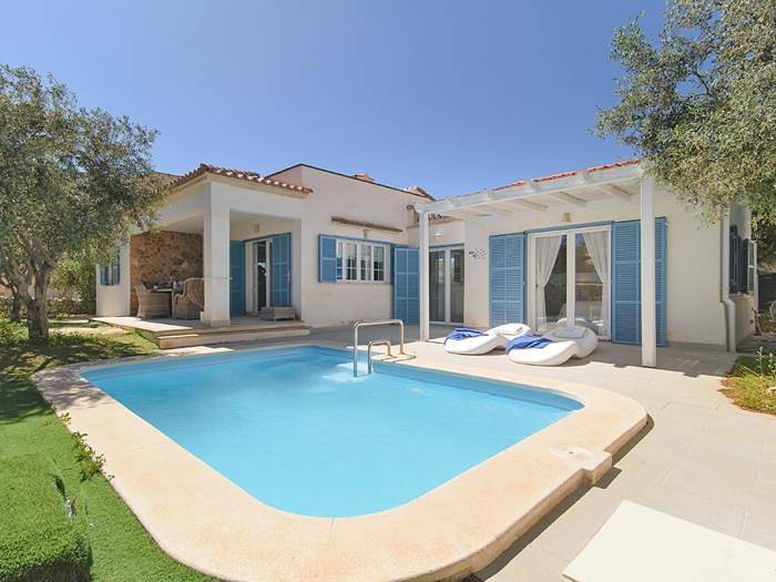 Ferienhaus für 6 Personen, mit Garten und Pool sowie Terrasse - 1