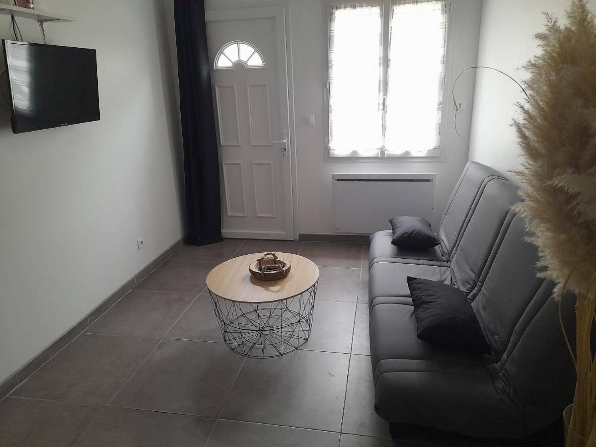 Appartement entier, Logement à la Campagne! Entièrement indépendant in Bonneuil-les-Eaux, Oise