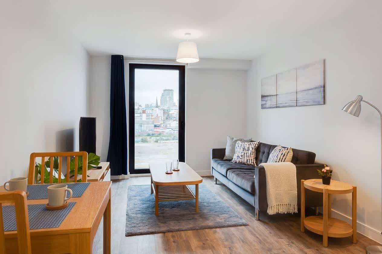 Entire apartment, Modern & Spacious 1 Bed Flat In Central Birmingham in Birmingham, Birmingham Area