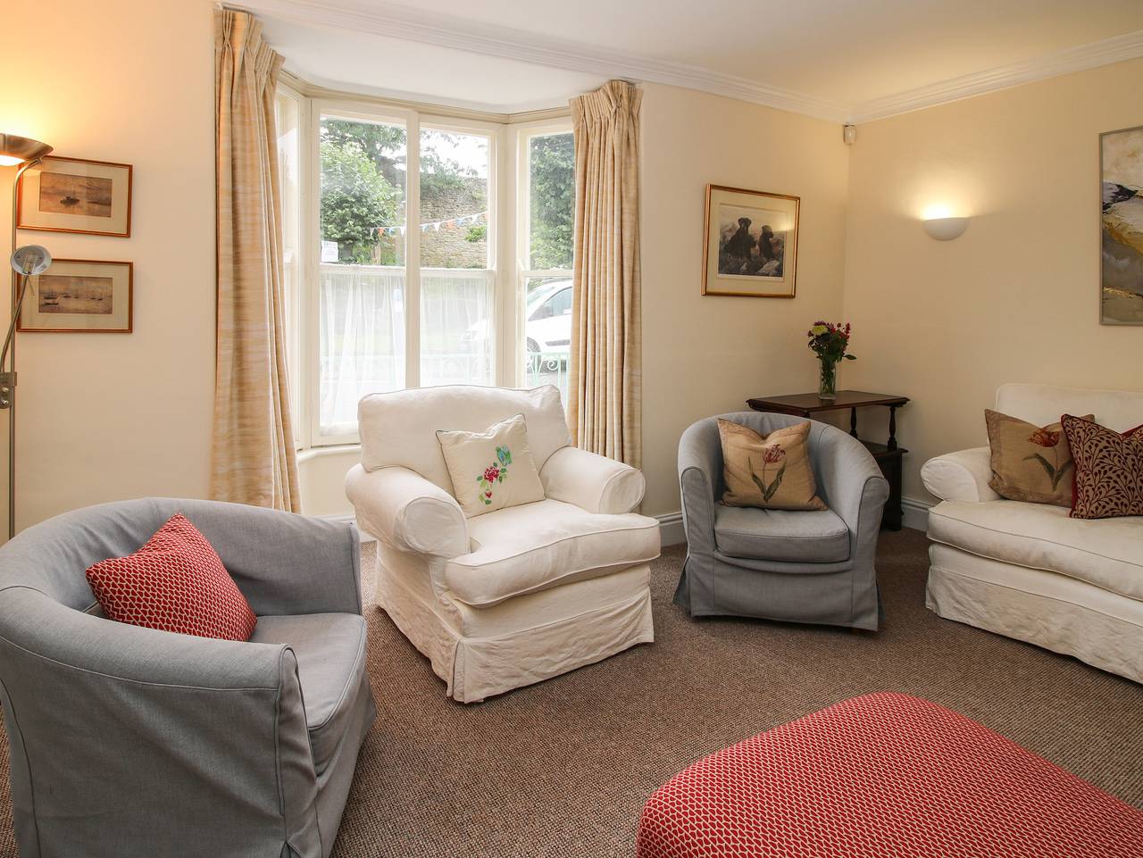 Dinham Court in Ludlow (Shropshire), Shropshire Hills