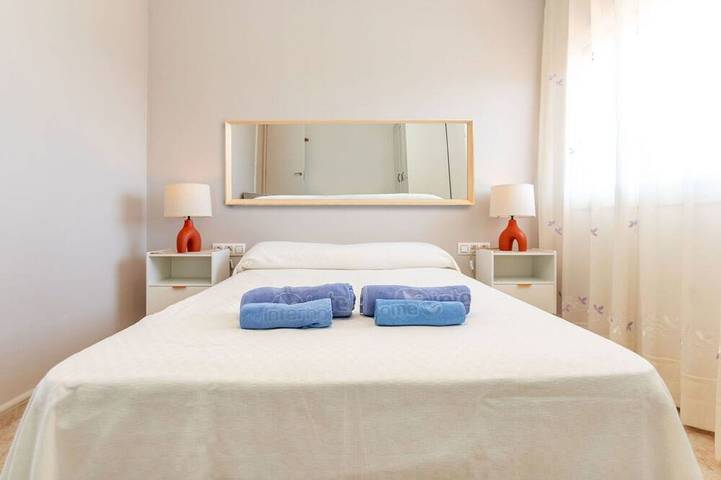 Beautiful private villa for 6 people with Wifi, private pool, Tv and terrace in Tordera, Maresme