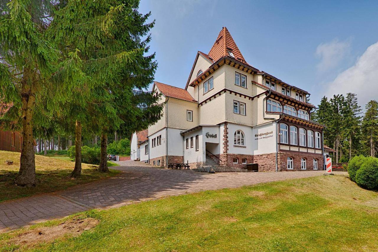 Two-Bedroom Apartment in Finsterbergen, Friedrichroda