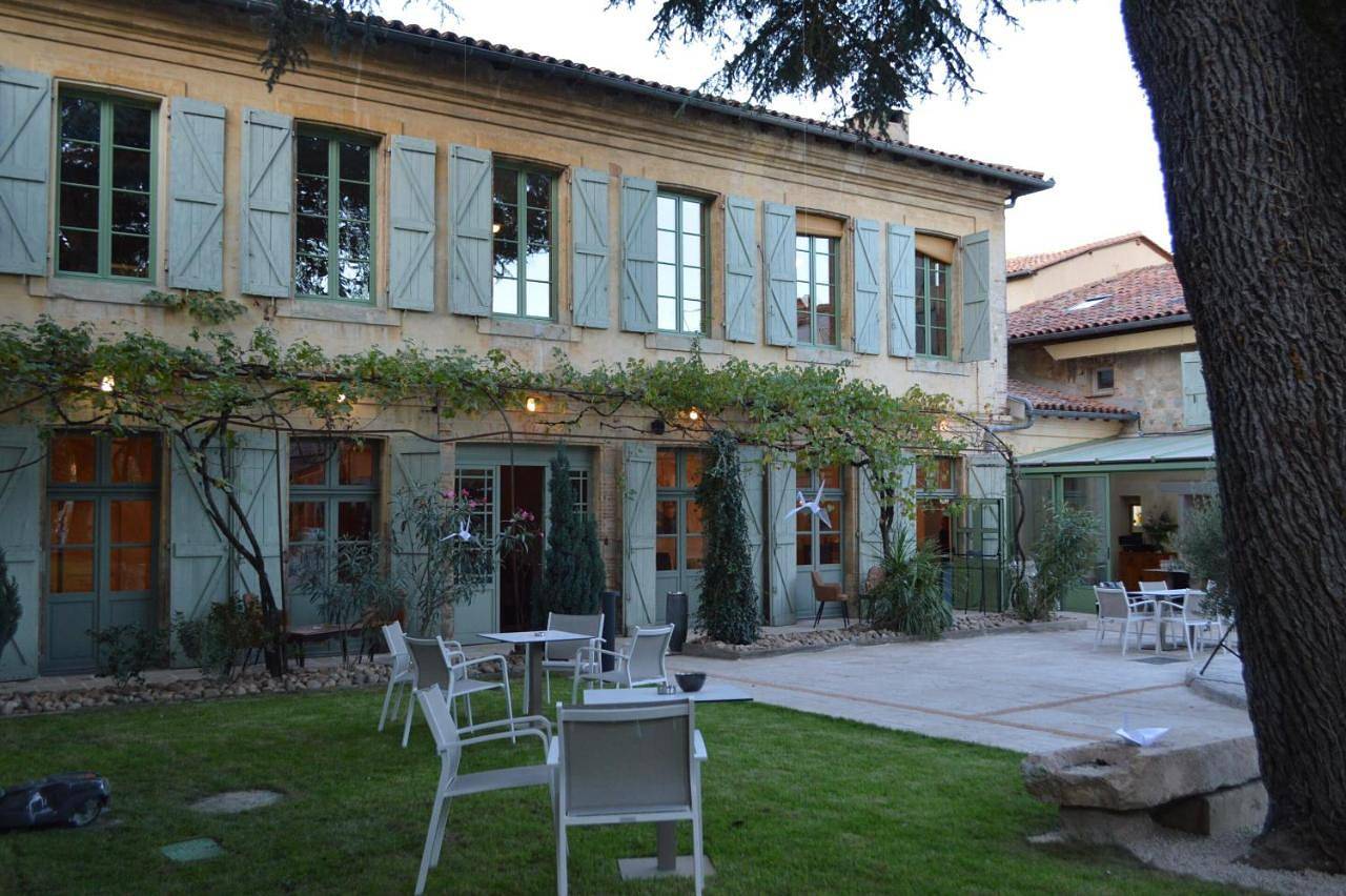 Cottage with Garden View in Lavaur, Région de Castres