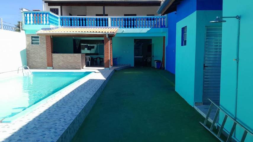 Casas e apartamentos de temporada para 15 pessoas, com vista e terraço e ainda piscina, com animais de estimação em Porto Novo