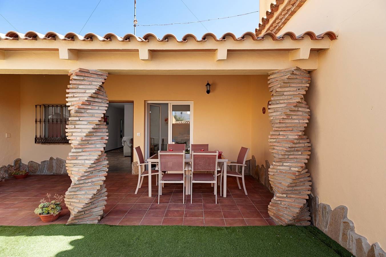 Casa com ar condicionado, piscina grande, terraço, jardim e Wi-Fi; in Conil de la Frontera, Costa de la luz