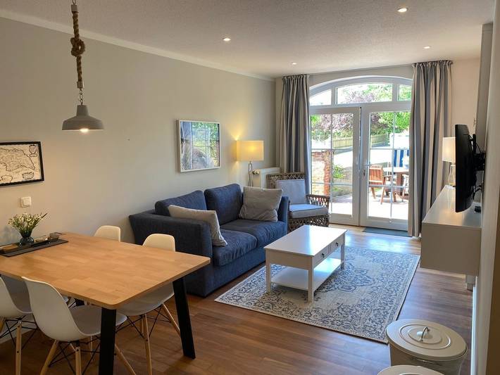 Ferienwohnung für 3 Personen, mit Terrasse und Sauna in Westermarkelsdorf