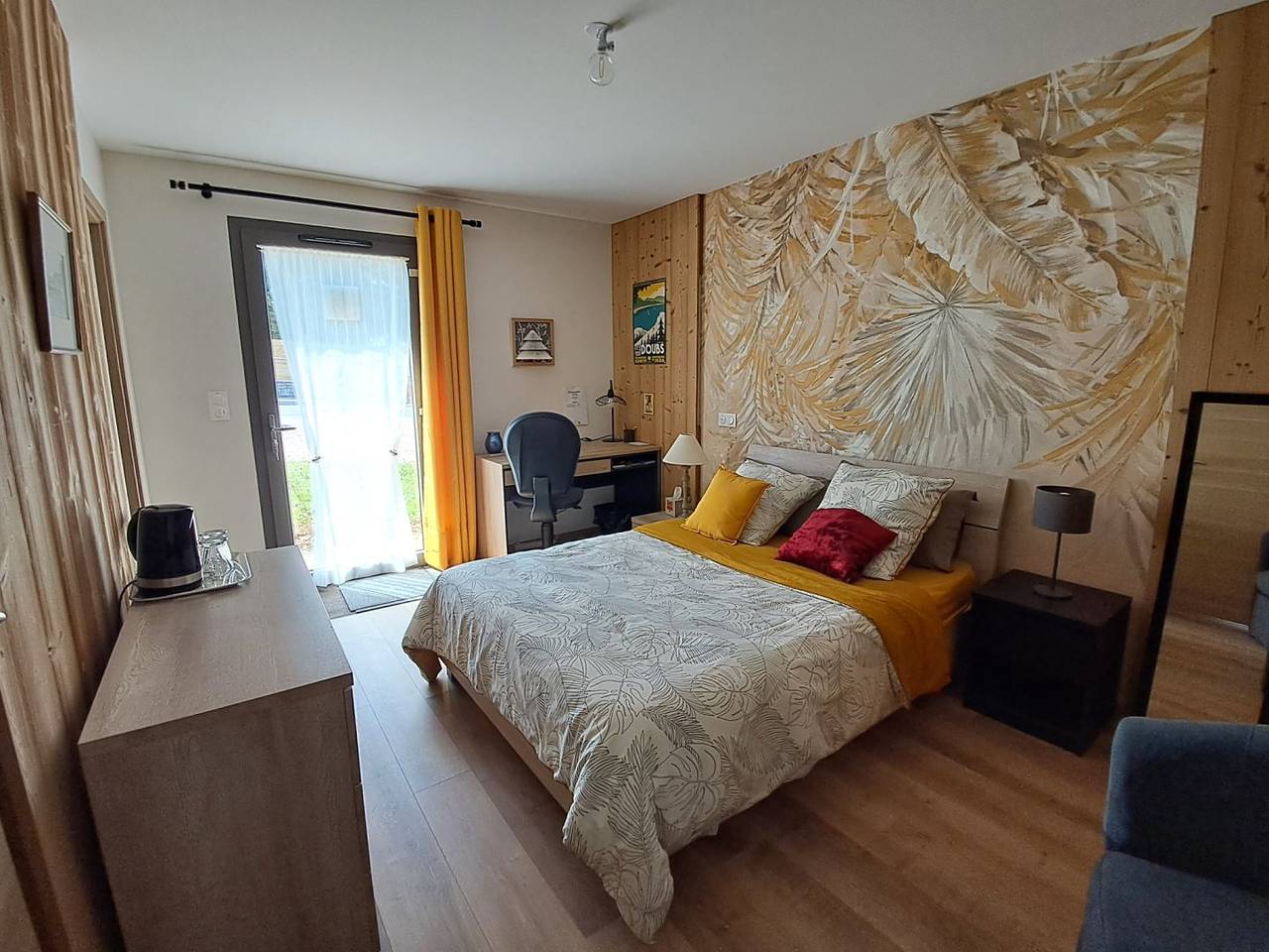 Chambre d'hôtes Les Combes d'Auxon - Chambre in Les Auxons, Doubs