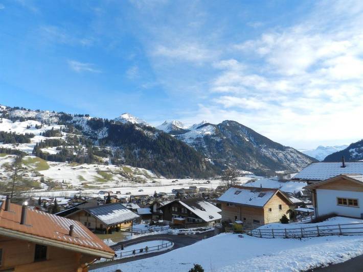 Ganze Wohnung, Gletscherblick, Chalet in Saanenmöser, Zweisimmen
