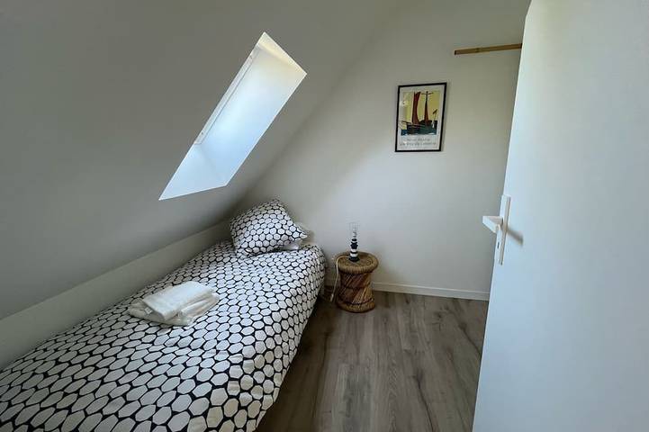 Gîte pour 5 personnes, avec terrasse et jardin à Saint-Maurice-en-Cotentin - 4
