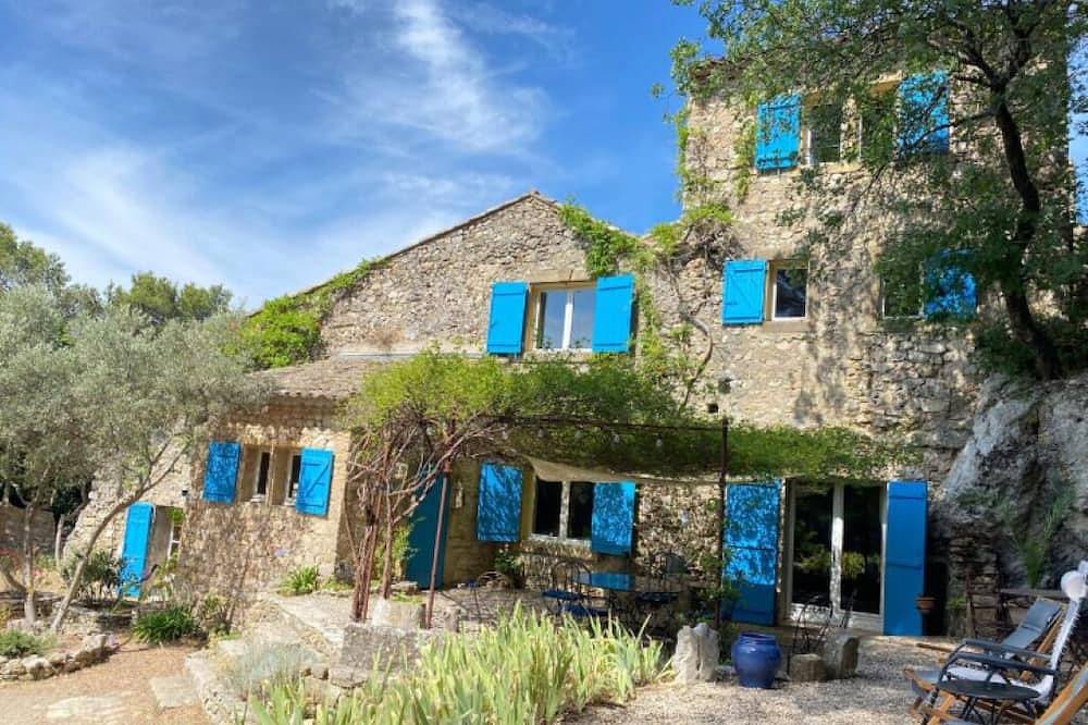 Villa Bastide in heart of Provence in Mérindol, Parque natural regional del Luberon