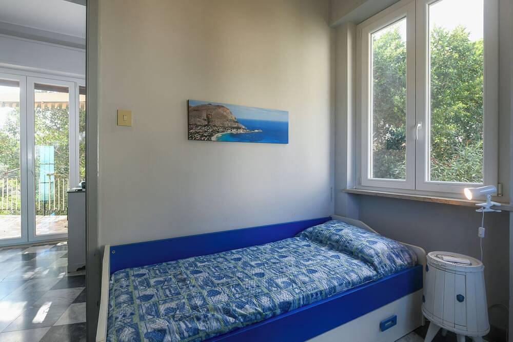Mondello Vacation Home Villa Rosa in Mondello, Palerme