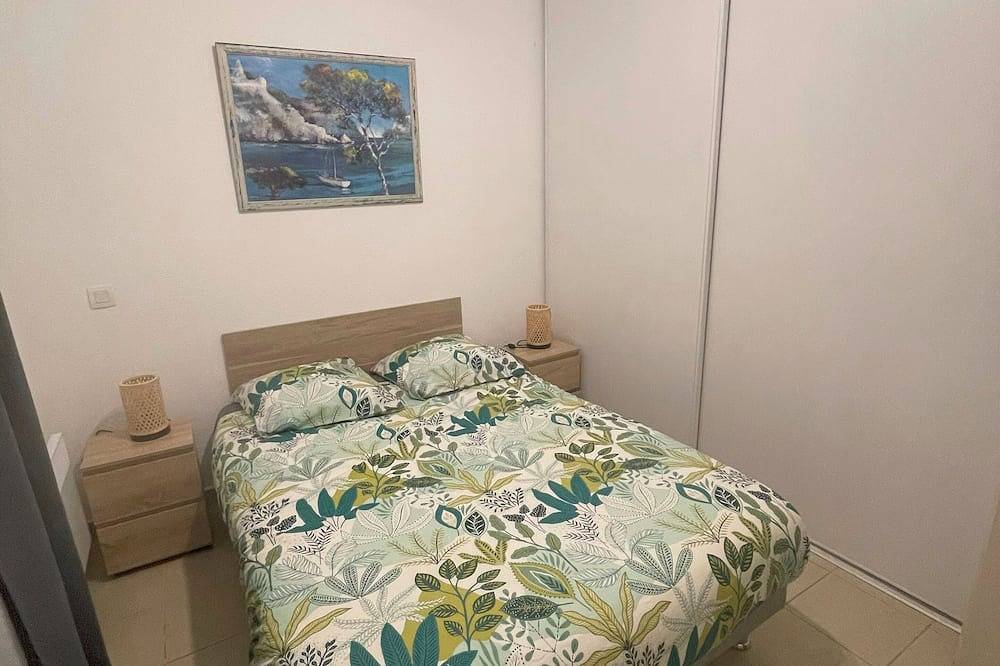Appartement entier, Appartement en Corse, bord de mer, piscine, 45 minutes au sud de de Bastia in Poggio-Mezzana, Arrondissement de Corte