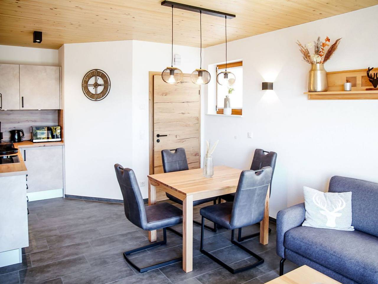 Mountain View - Charmante Doppelhaushälfte für 4 Personen mit Infrarotkabine in Neuastenberg, Winterberg