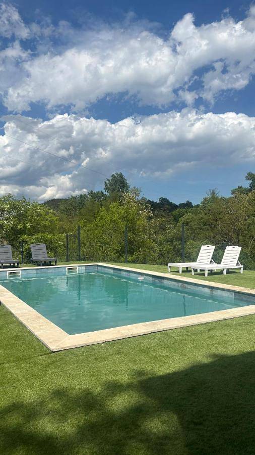 Location de vacances pour 6 personnes, avec jardin et terrasse ainsi que vue et piscine, animaux acceptés à Montréal (Rhône-Alpes) - 2