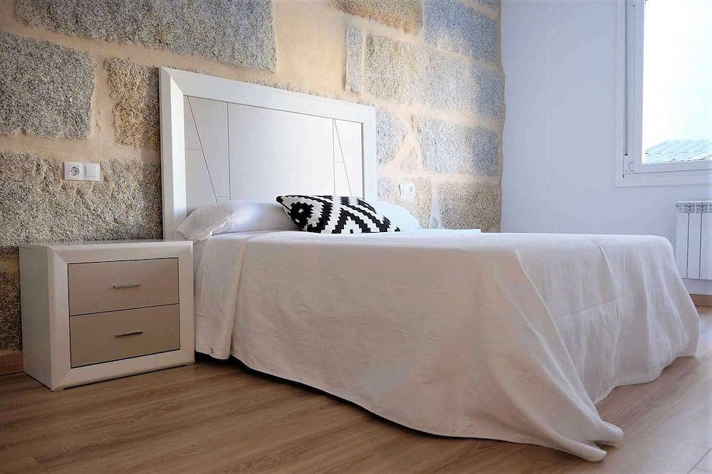 Entire apartment, Apartment in Ourense near Hot Springs in Ourense, Ourense Region