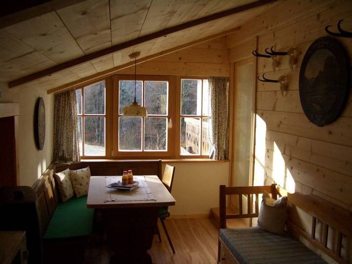 Ferienwohnung für 3 Personen, mit Balkon und Garten im Berchtesgadener Land - 2
