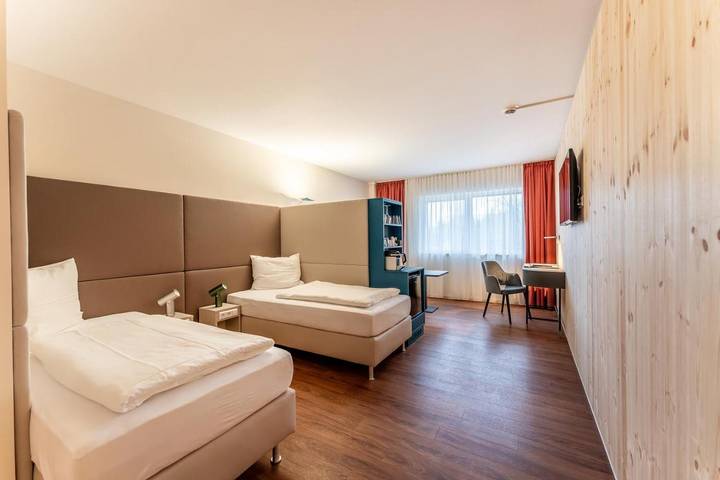 Ferienwohnung für 6 Personen, mit Pool und Sauna - 1
