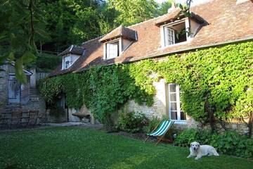 Gîte pour 11 personnes, avec terrasse et jardin à Dampsmesnil