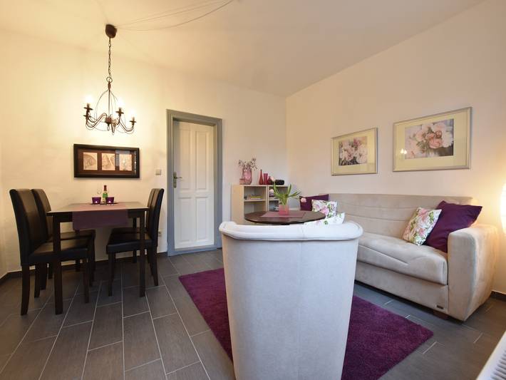 Ferienwohnung für 2 Personen, mit Terrasse und Garten in Klütz